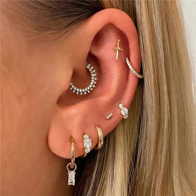 Pave Line Heart Labret Piercing