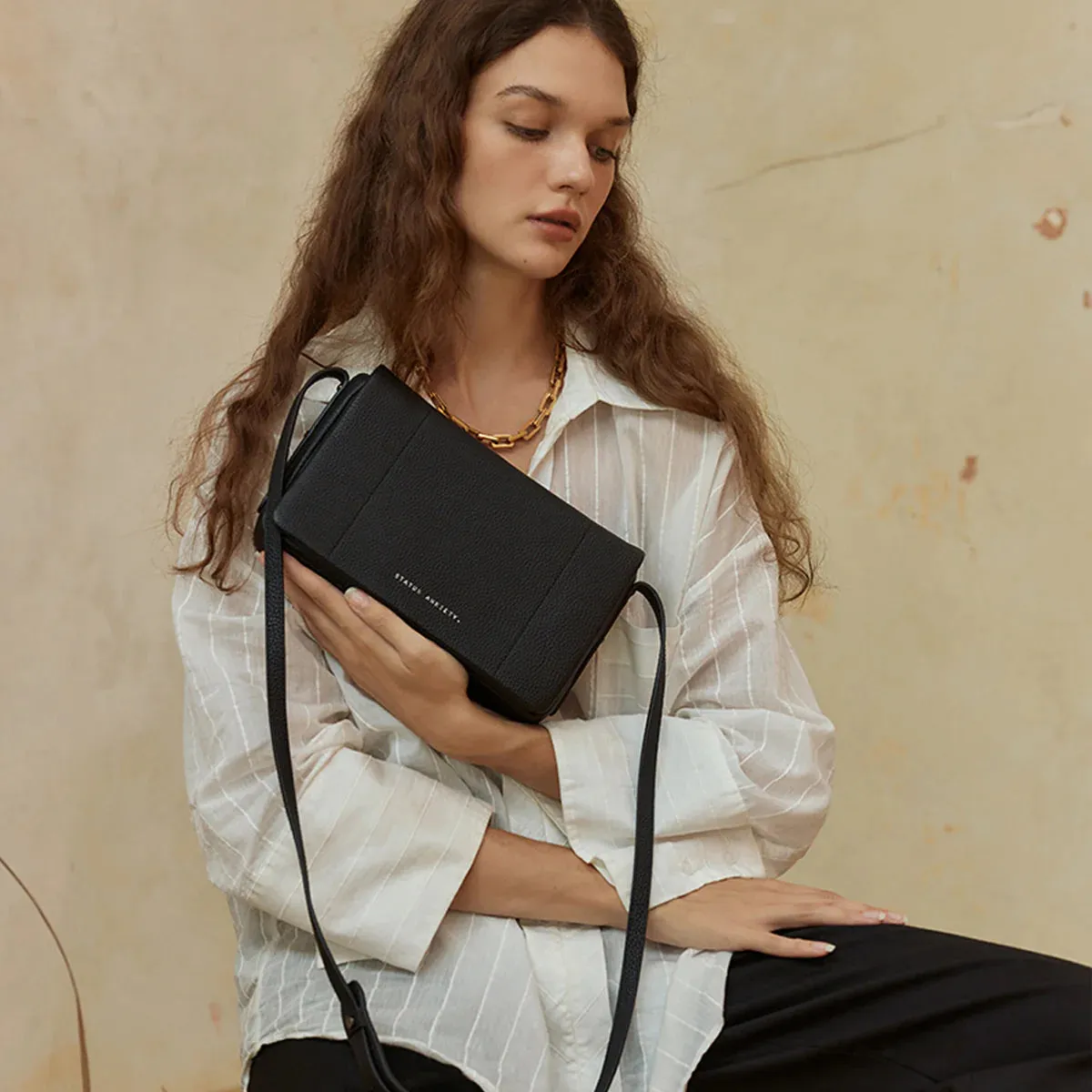 Succumb Bag in Black