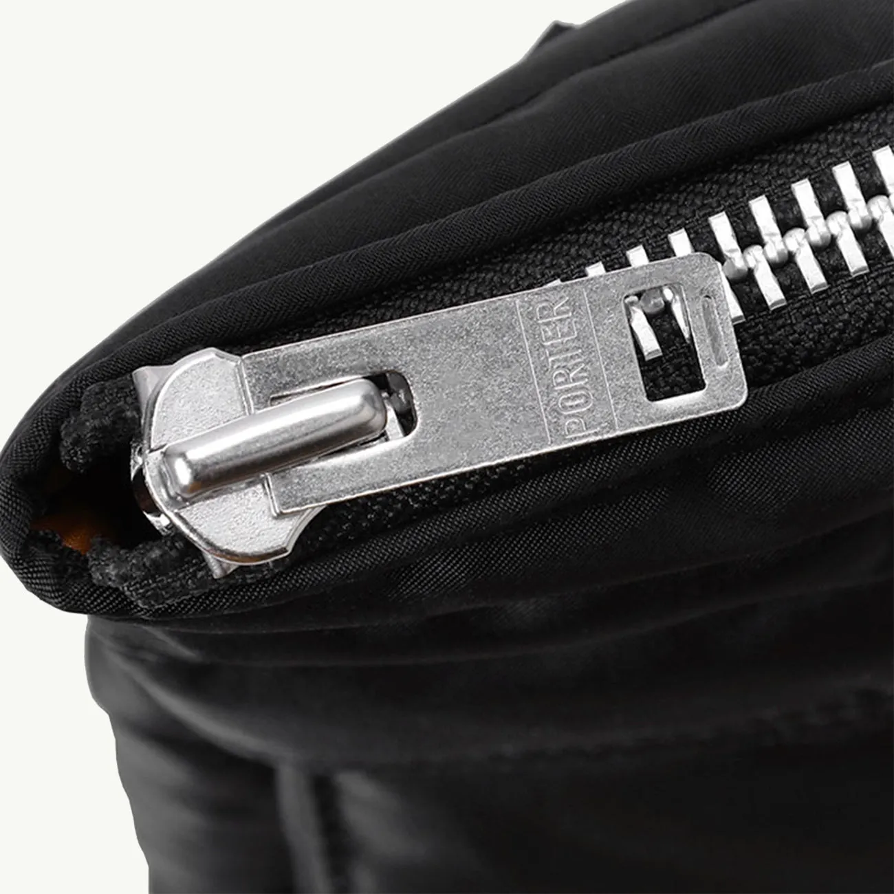 Tanker Briefcase Small - Black